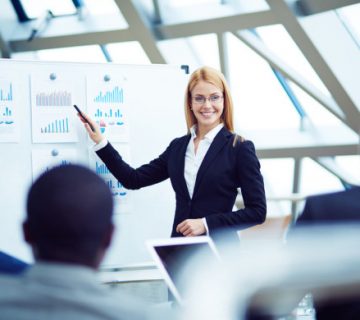 Photodune 10716726 female speaker s 580x390 1 360x320